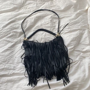 Väska - Helt oanvänd. Kan ändra priset. 