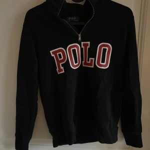 Polo Ralph Lauren - Säljer denna polo tröja då den aldrig kommer till användning✨ 