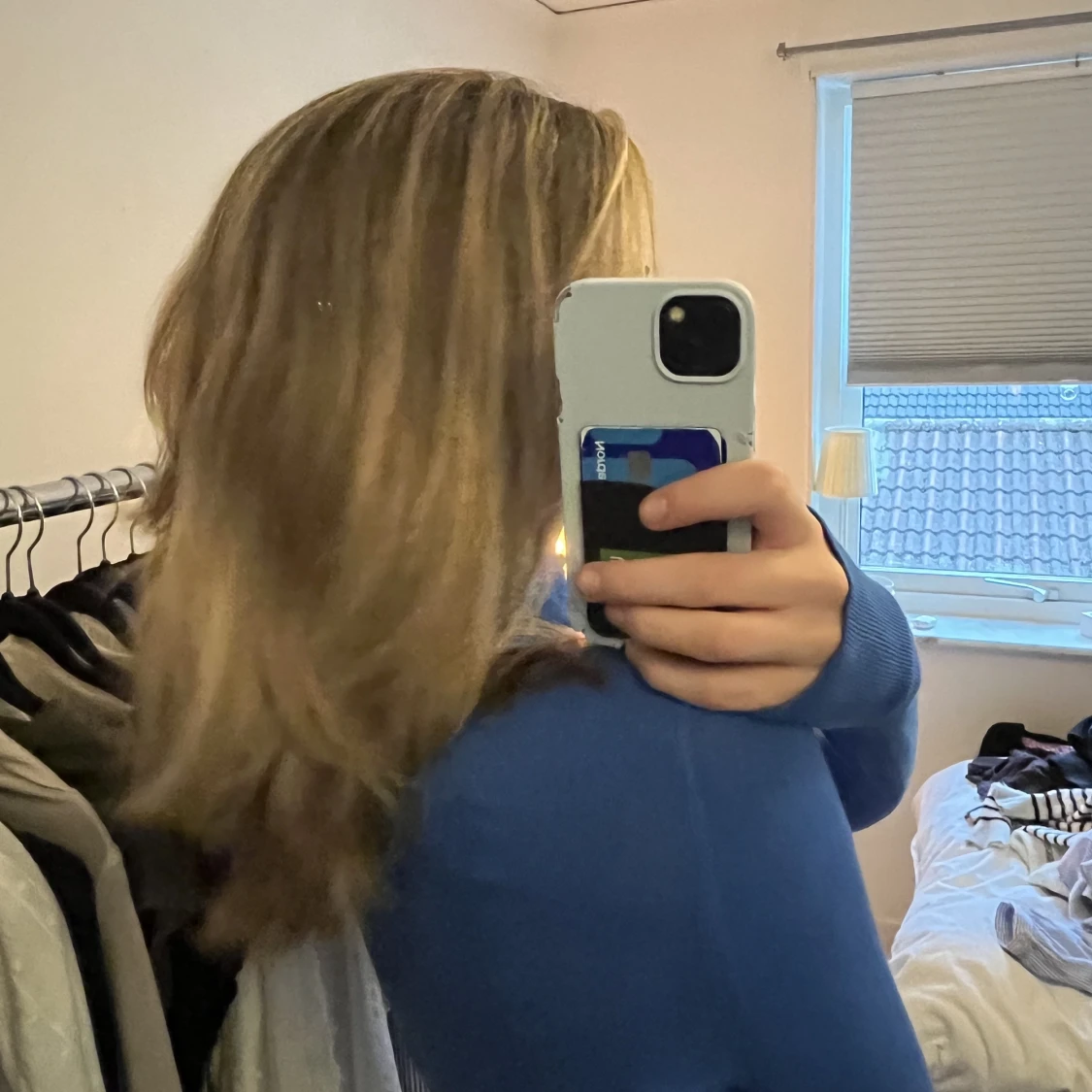 Blå finstickad tröja - 91