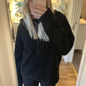 Teddyjacka  - Superfin Teddyjacka, nyskick🩷