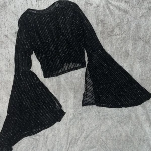 Party top - Glittrig genomskinlig top 💕 Anväbd 1 gång, precis som ny 