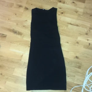 Black dress - Casual black dress. Stretchy