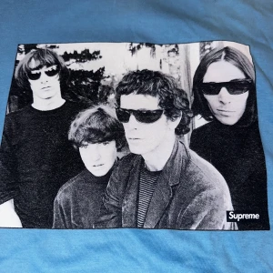 Supreme x The Velvet Underground  - Supreme x The Velvet Underground. Size M. 10/10 Cond.
