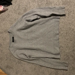 Grå tröja - Grå mysig tröja från vero Moda💕har i flera färger därför ja säljer💕