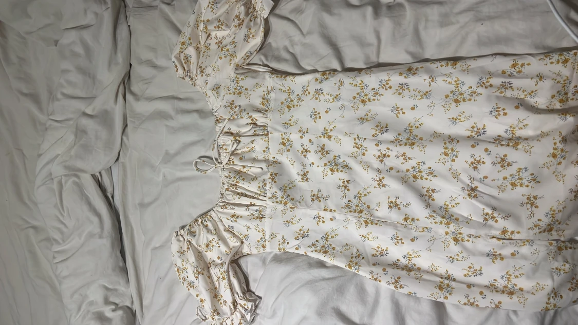 Sommarklänning med blommor