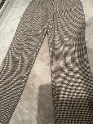 Byxa  - Byxa från hm oanvänd. 