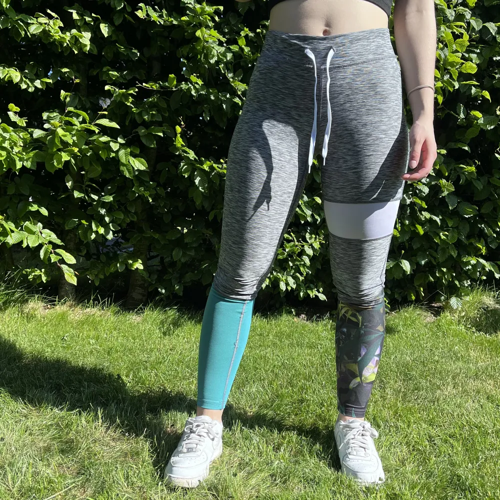 Helt nya tights för träning!. Jeans & Byxor.
