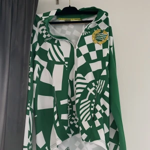 hammarby tröja  - andvänd 2 gånger säljer pågrund av fel storlek 