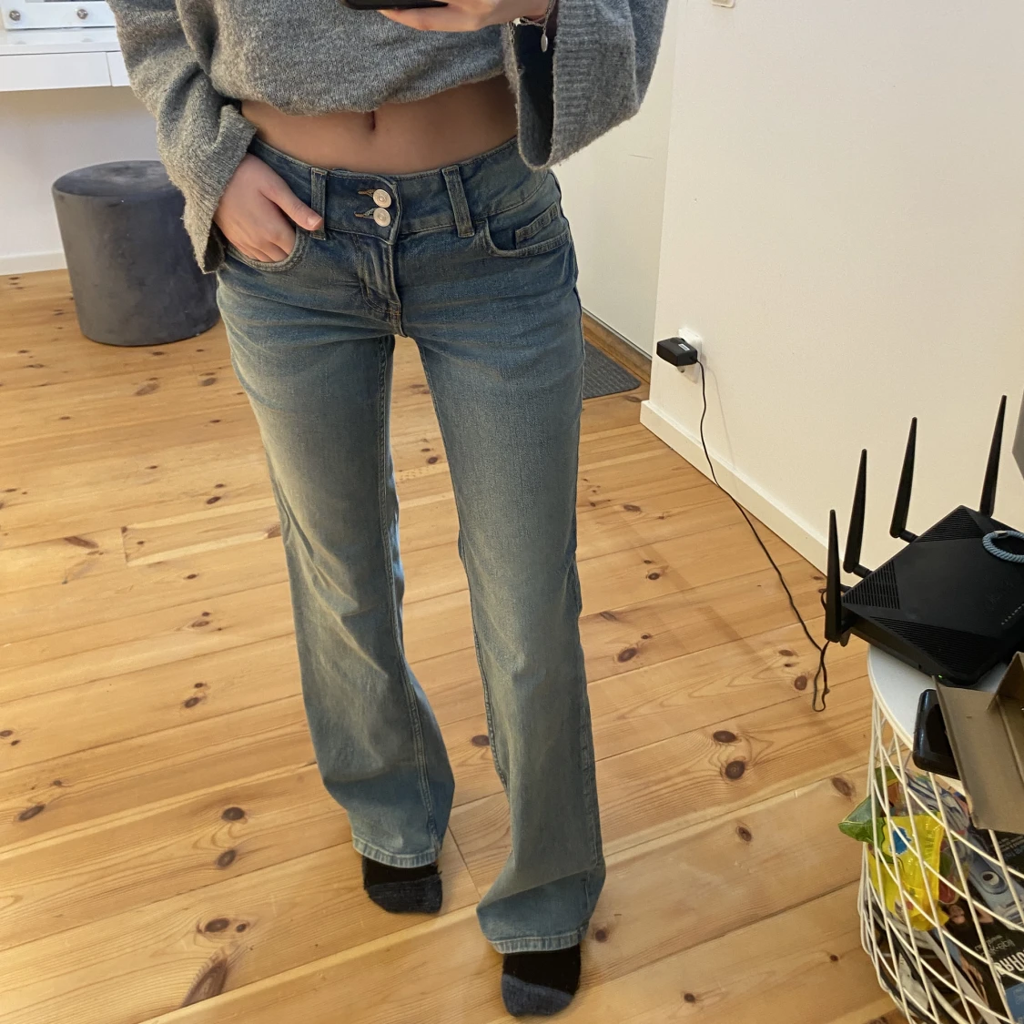 lågmidjade jeans