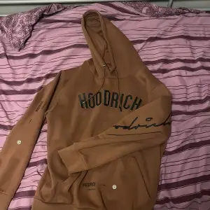 Ny skick hoodrich hoodie  Storlek L Använd 2-3 ggr