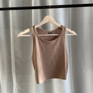 Linne  - Ribbat linne från SHEIN storlek S