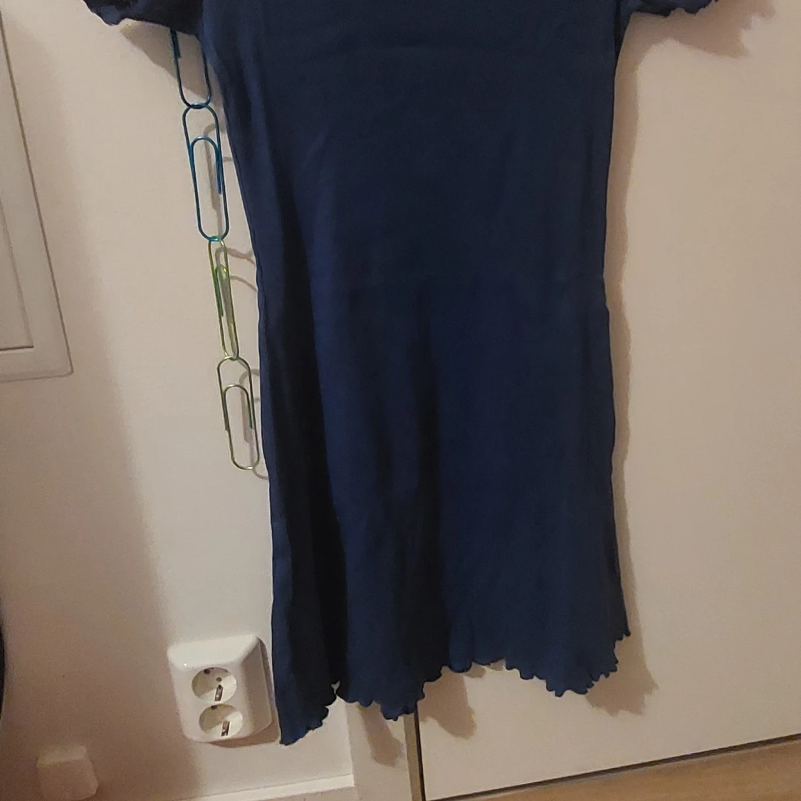 Mörkblå klänning  - 90