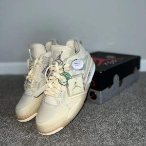 Jordan 4 off white  Storlek 44  Authentication finns Pris diskuteras