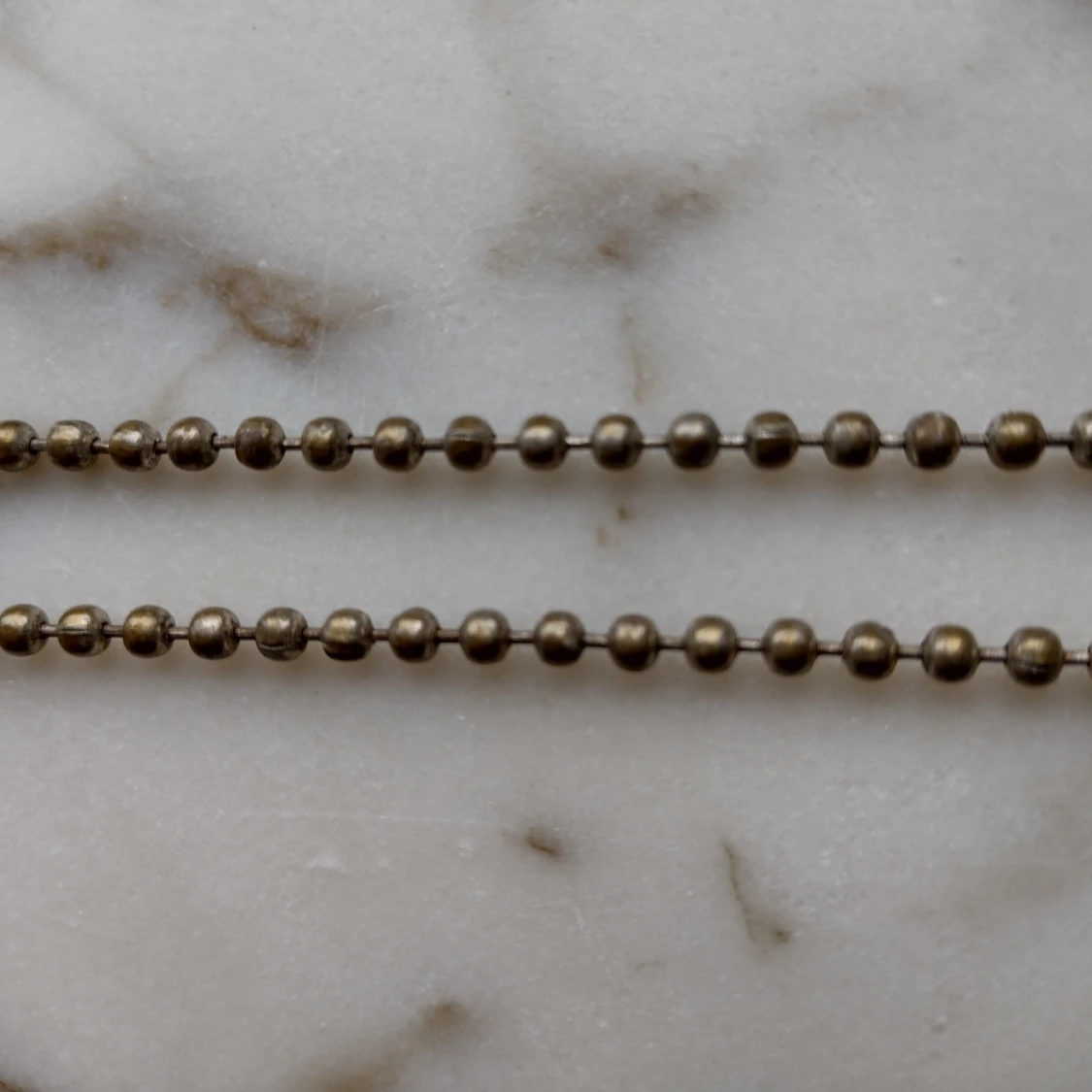 Kulkedja/halskedja/halsband - mässingsfärgad - ca 58 cm lång - 90