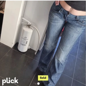 Oanvända esprit jeans - Köpta för ca 1 månad sedan men de har inte använts då de var alldeles för stora för mig då jag tänkte fel vid storlek