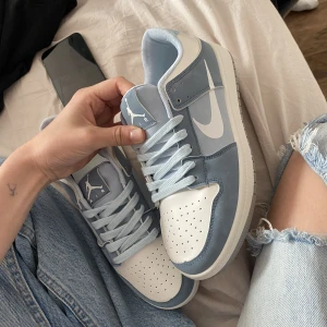 Nike skor - Väldigt bra skick, helt nya 