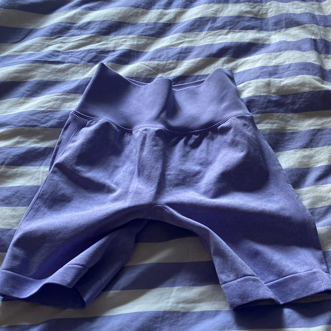 Shorts med scrunch - 90