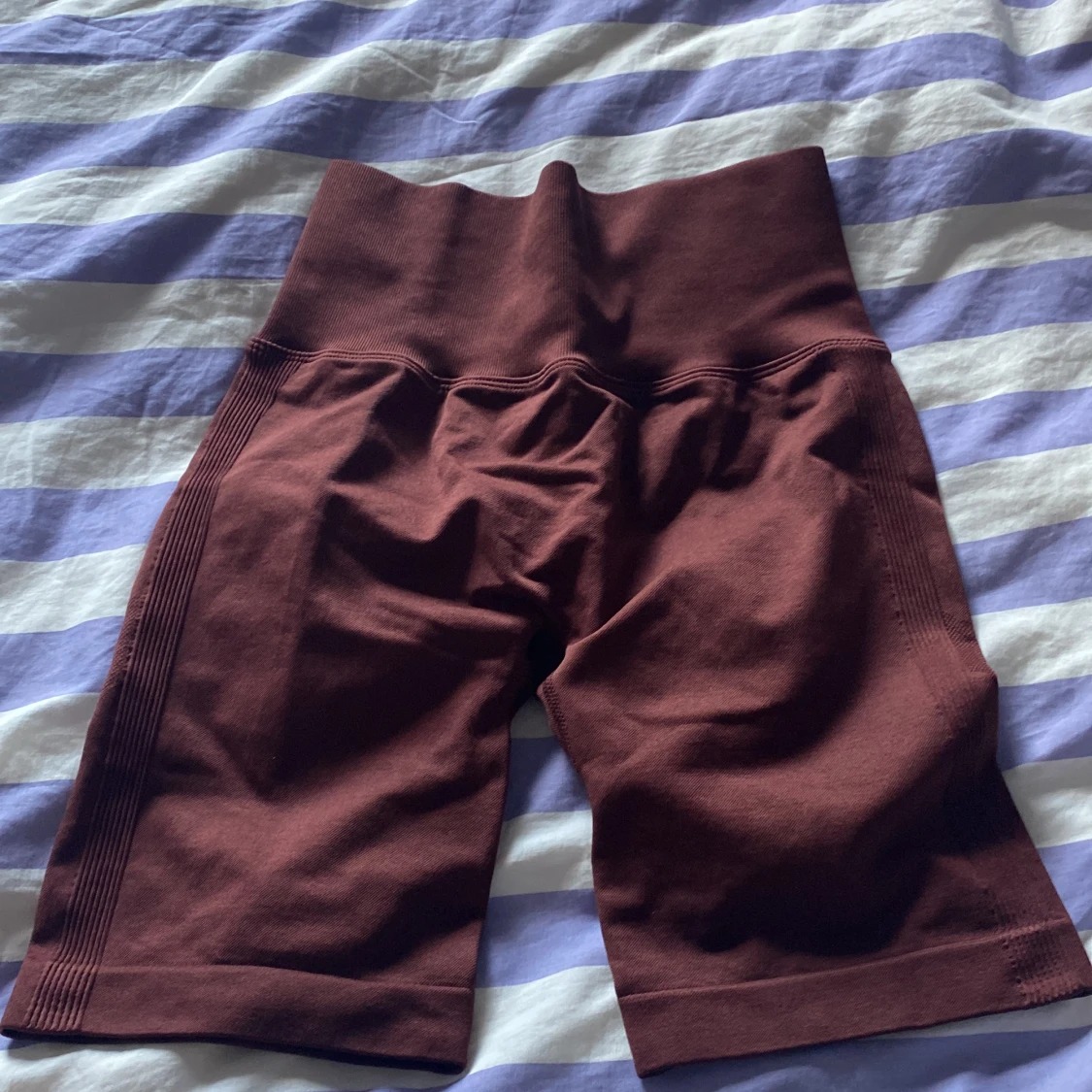 Shorts med scrunch - 90