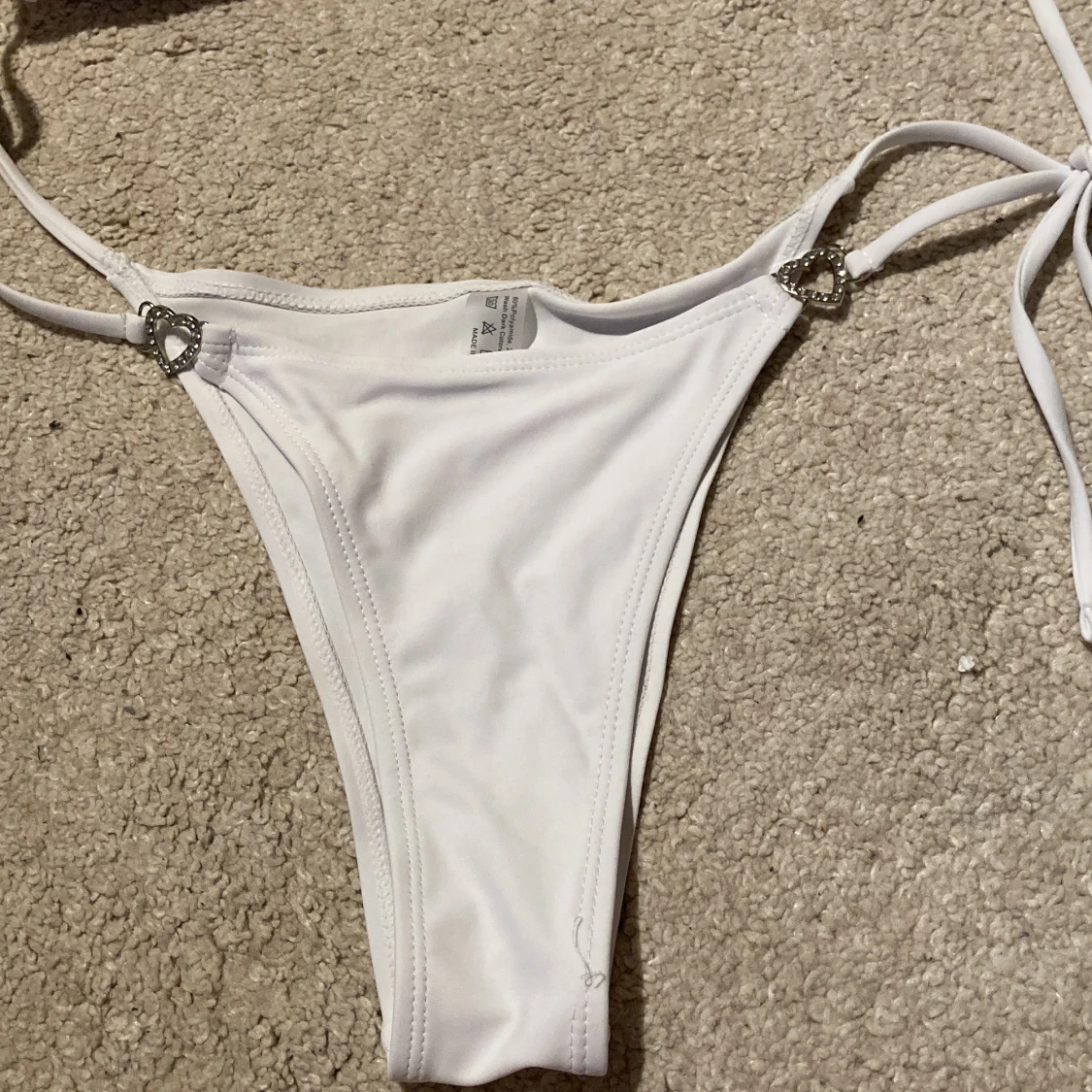 Jättefin vit bikini  - 91