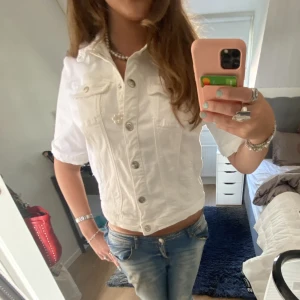Jeans väst - Vit jeansväst💓