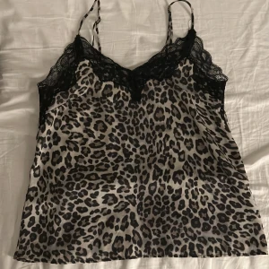 Leopardlinne - Kommer inte till användning änvänd 1 gng ❤️