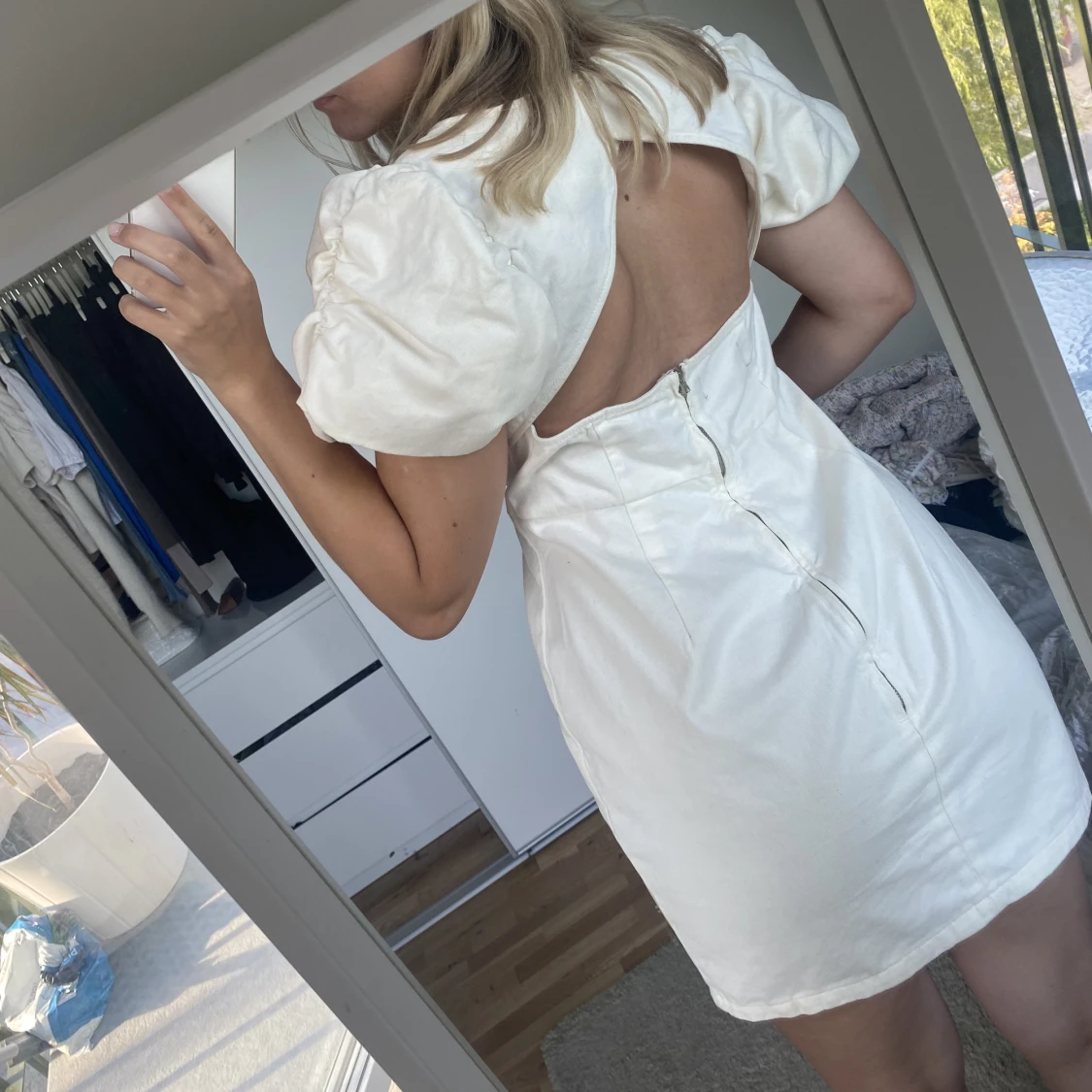 Vit klänning  - 90