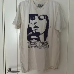 Taylor Swift Midnights T-shirt, intressekoll 🫶