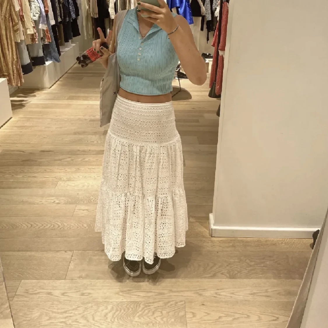 Vit lång kjol  - 91