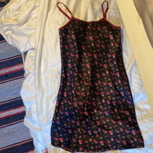 Jättefint Linne - Superfint linne.