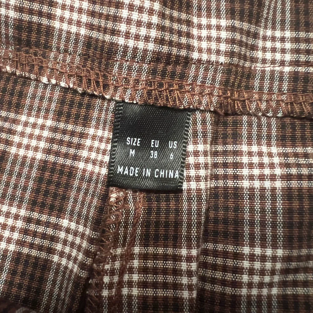 pyjamasbyxor från okänt märke. . Farkut & Housut.