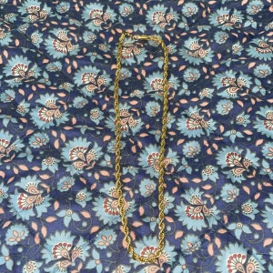 Guld kjedia 18k - Mötts i Haninge jordbro 