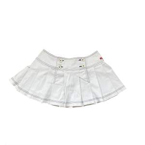 världens finaste kjol från miss sixty!! Storlek m säljer då den tyvärr inte passade 😔💗