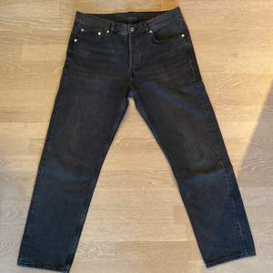 Arket Yarn Dyed Jeans Regular cropped  Använda ett fåtal gånger och endast tvättade en gång