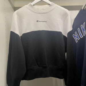 Champion sweatshirt - Champion sweatshirt i vintagestil