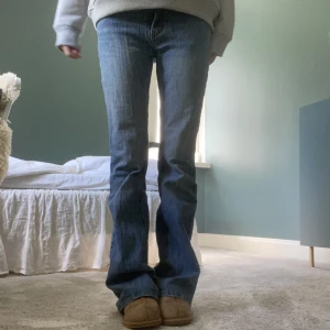 Brandy melville jeans - Snygga jeans från brandy meliville, jag är 169☺️