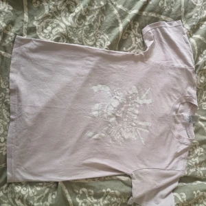 T-shirt  - Bra skick 