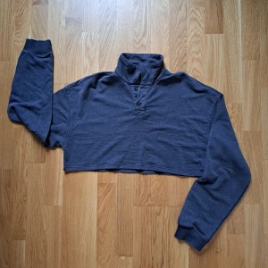 Croptop - Brandnew without tag. 