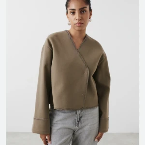 Blanket Stitch jacket - Gina tricket jacka - S  Använd vid ett tillfälle 