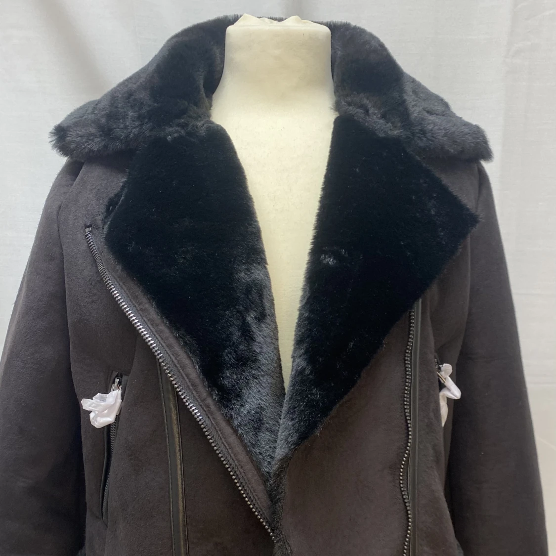 Strandivarius jacka  - 90