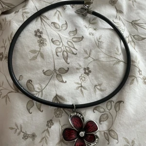 Choker - Supercoolt choker halsband! 