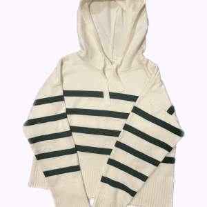 White sweater with dark green stripes from Primark size XS, super soft material, worn once.