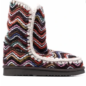 Mou boots - INTRESSKOLL på mina helt nya as coola Mou boots i storlek 38. Köpa förra året ( lapp finns kvar!). Original pris 4372kr. Pris kan diskuteras!!💓💓