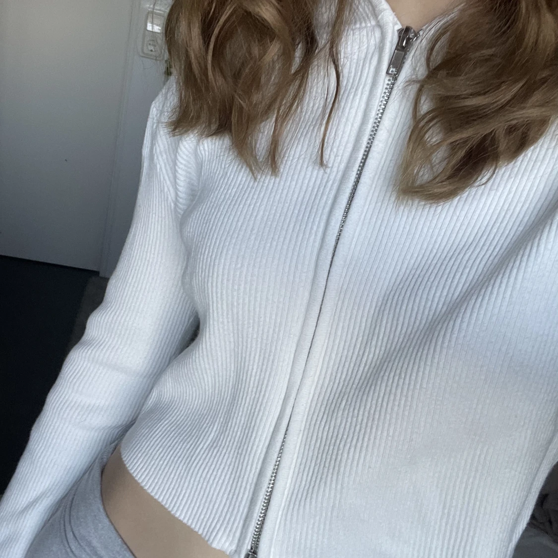 Brandy Melville kofta/zip up - 91