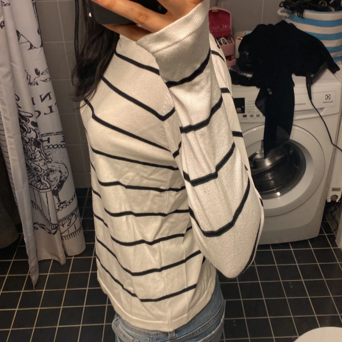 Säljer den här gulliga tröjan från Sisters Point - 90