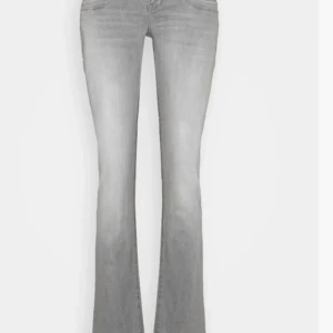 Lbt jeans - Säljer dessa lbt jeans, aldrig använda och i nyskick!