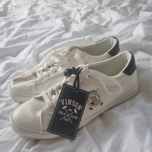 Vinson polo club skor - Oanvända,storlek 36 men känns lite större 💞