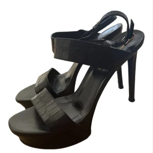 YSL heels - YSL black heels, been worn and heels are a bit slanted and scuffed 