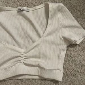 Zara topp - Söt topp från zara nästan aldrig använt💞