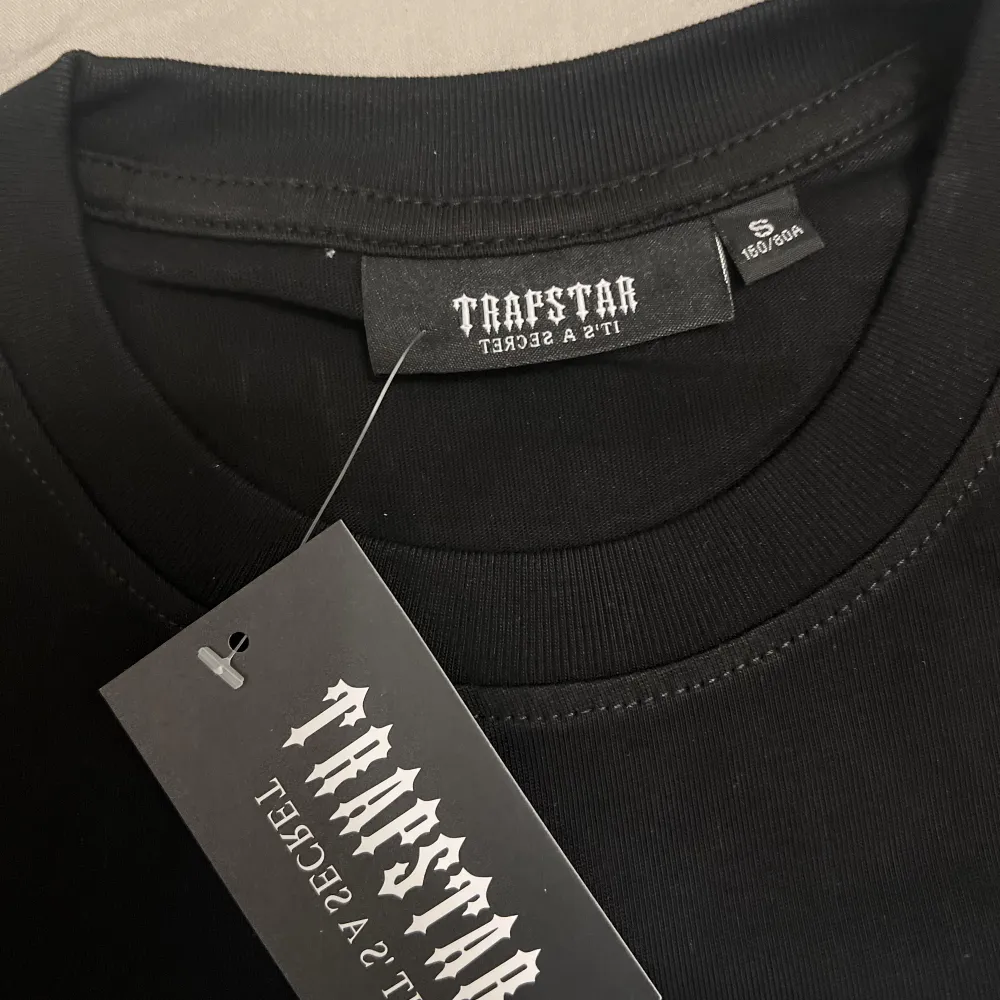 Trapstar Shooters T-shirt aldrig använt storlek S. T-shirts.