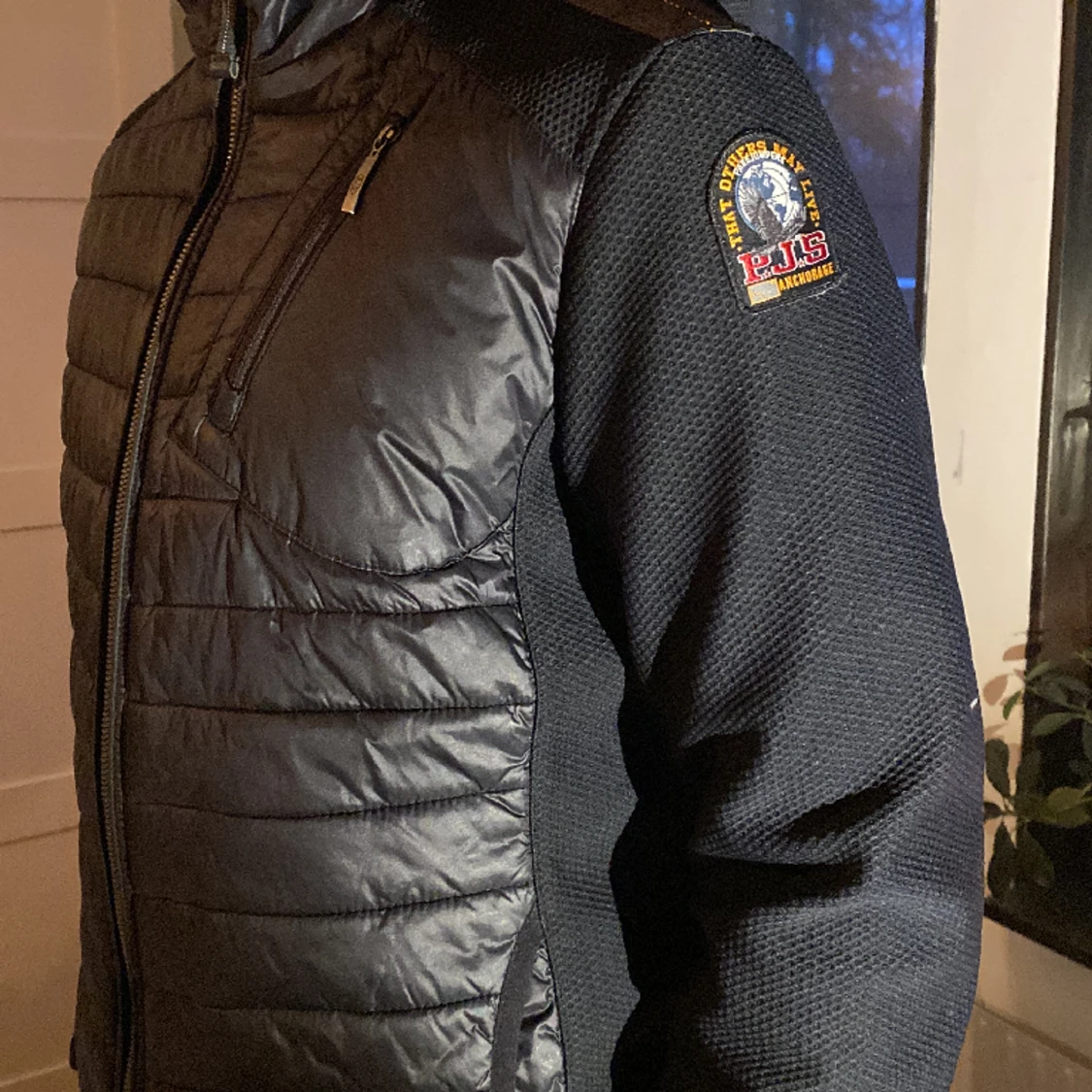 Parayamper, Cardigant - 90